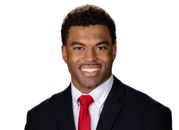 Sebastian Cheeks headshot