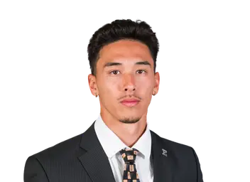 Noah Kim headshot