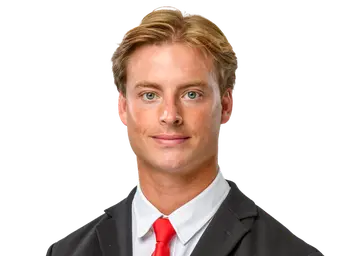 Gage Roy headshot