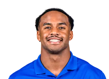 Evan Smith headshot