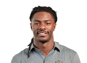 Xavier Smith headshot