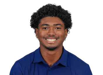 Dominique Henry headshot