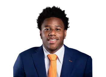 Amare Snowden headshot