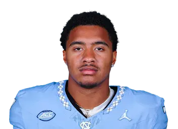 Gio Lopez headshot