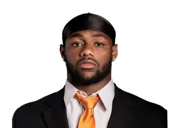 Dillan Fontus headshot