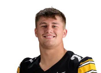 Derek Weisskopf headshot