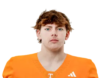 Carson Gentle headshot