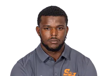 Eli Wallace headshot