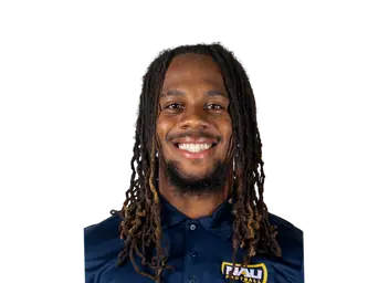 Nahamani Harris headshot