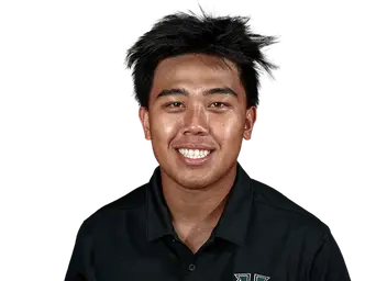 Micah Alejado headshot
