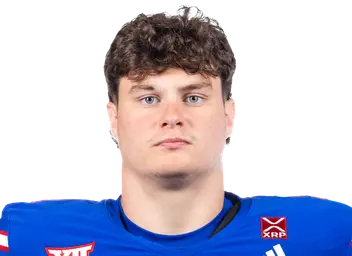 Alex Bray headshot