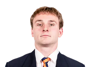 Ethan Minter headshot