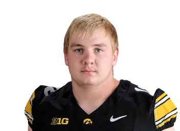 Drew Campbell headshot