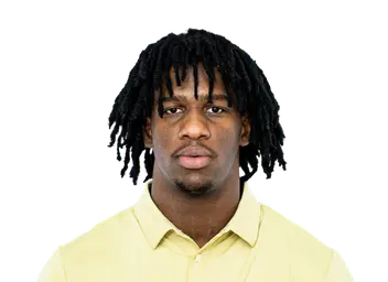 Noah Carter headshot