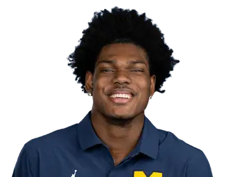 Shamari Earls headshot
