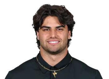 Noah Mikhail headshot