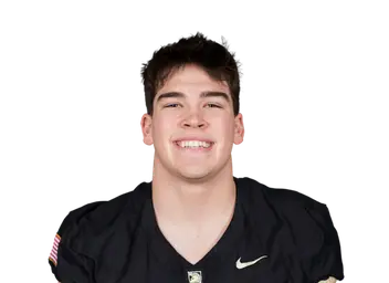 Noah Nixon headshot