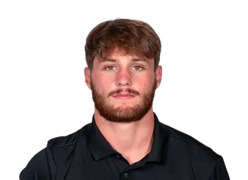 Brayden Smith headshot