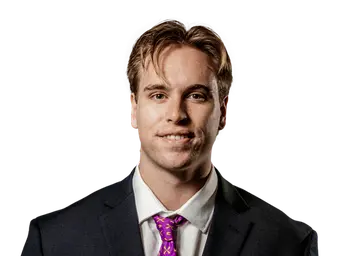 Elliot Huether headshot