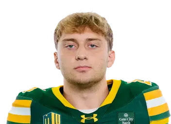 Brady Wavrunek headshot