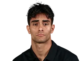 Riis Weber headshot