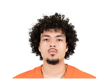 Alexander Davis headshot