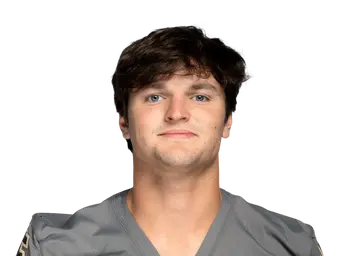 Zach Lewis headshot
