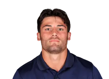 Quinn Henicle headshot