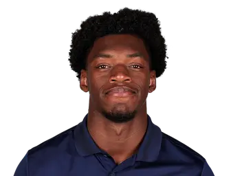 Maurki James headshot