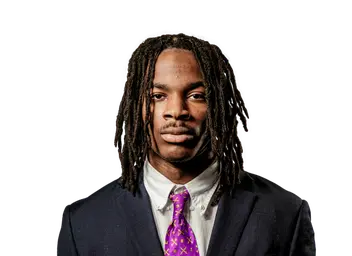 Ashton Gray headshot