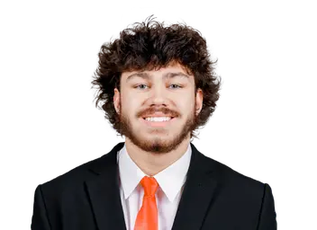 Jaden Reddell headshot