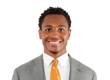 Larry Benton III headshot