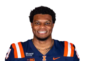 Will Holmes headshot