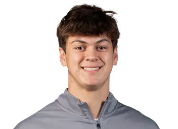 Alek Marshall headshot
