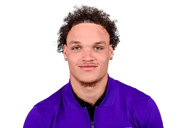 Noah Grevious headshot