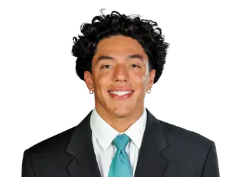 Eli Aragon-Cruz headshot