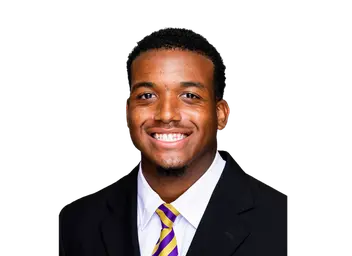 Aric Johnson headshot