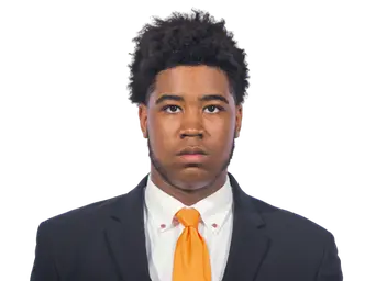 Dashawn Fields headshot