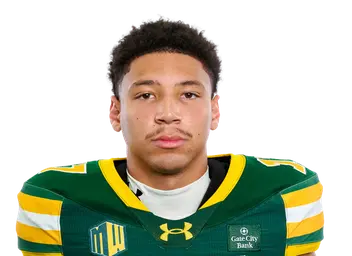 Isiah St. Romain headshot