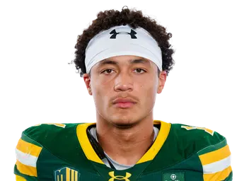 Donovan Woolen headshot