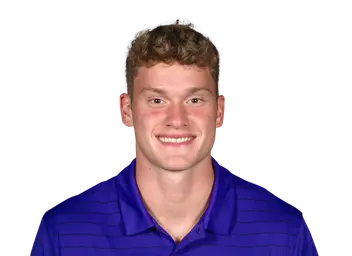 Isaac Lee headshot