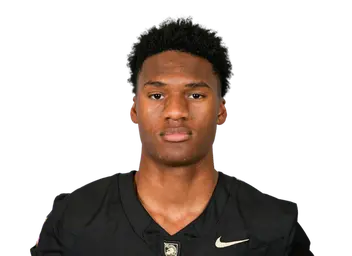 Julian Porter headshot