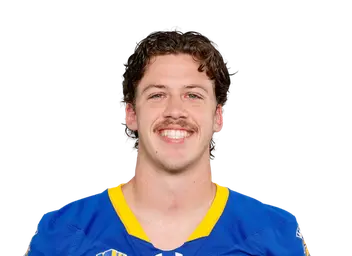 Luke Weaver headshot