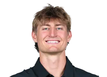 Brady Hart headshot