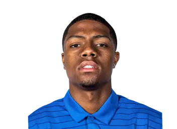 Devan Carlisle headshot