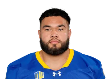 Solomone Langi headshot