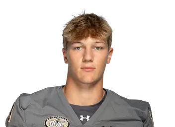 Carter Johnson headshot