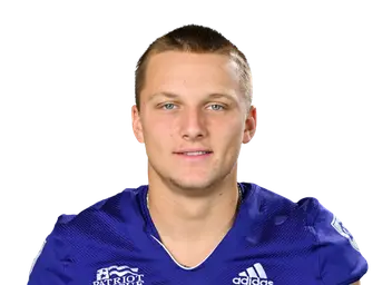 Lucas Weir headshot