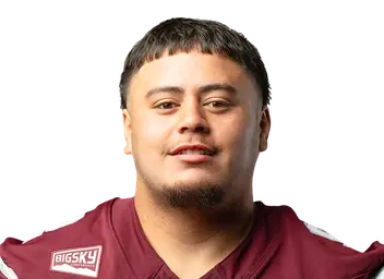 Zekiel Seumalo headshot