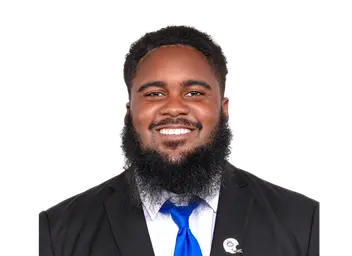 Amari Deason headshot